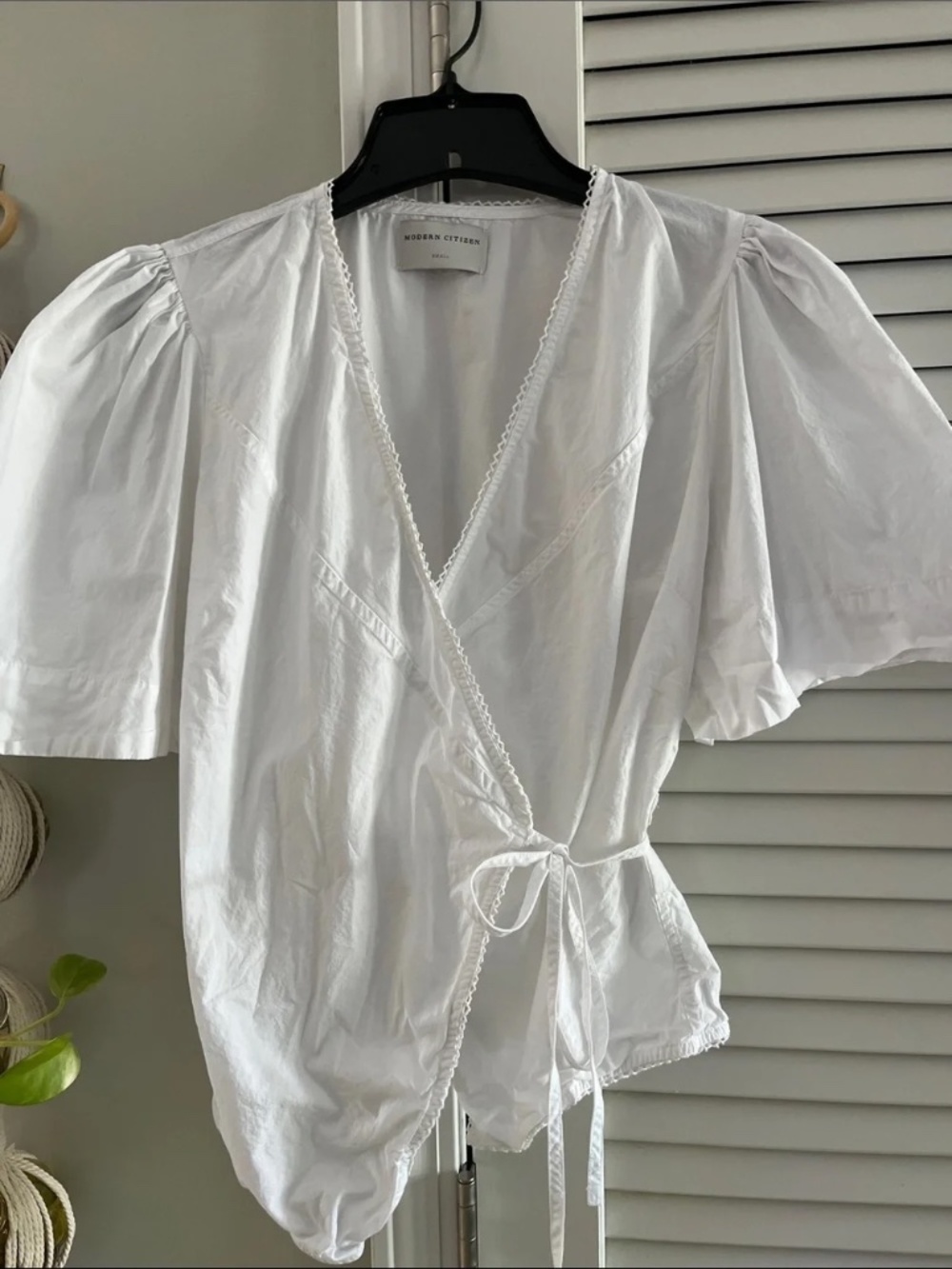 Modern Citizen White Puff Sleeve Wrap Blouse